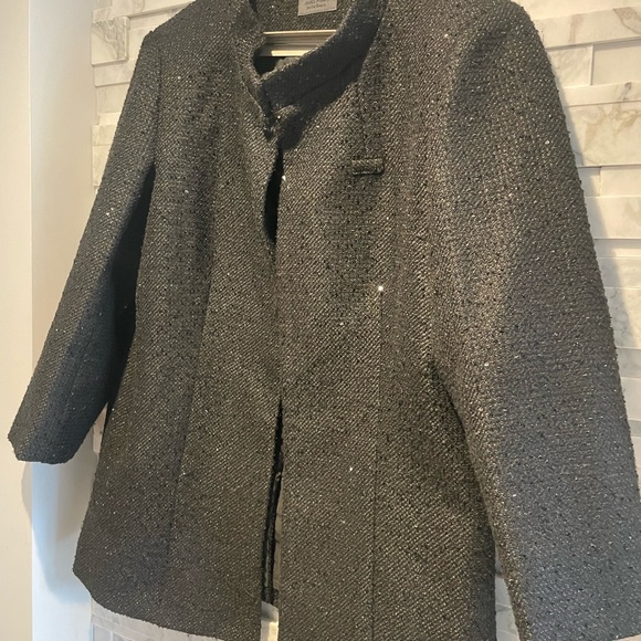 Chanel Black Tweed Sequin employee Uniform Jacket 12 - Picture 9 of 12